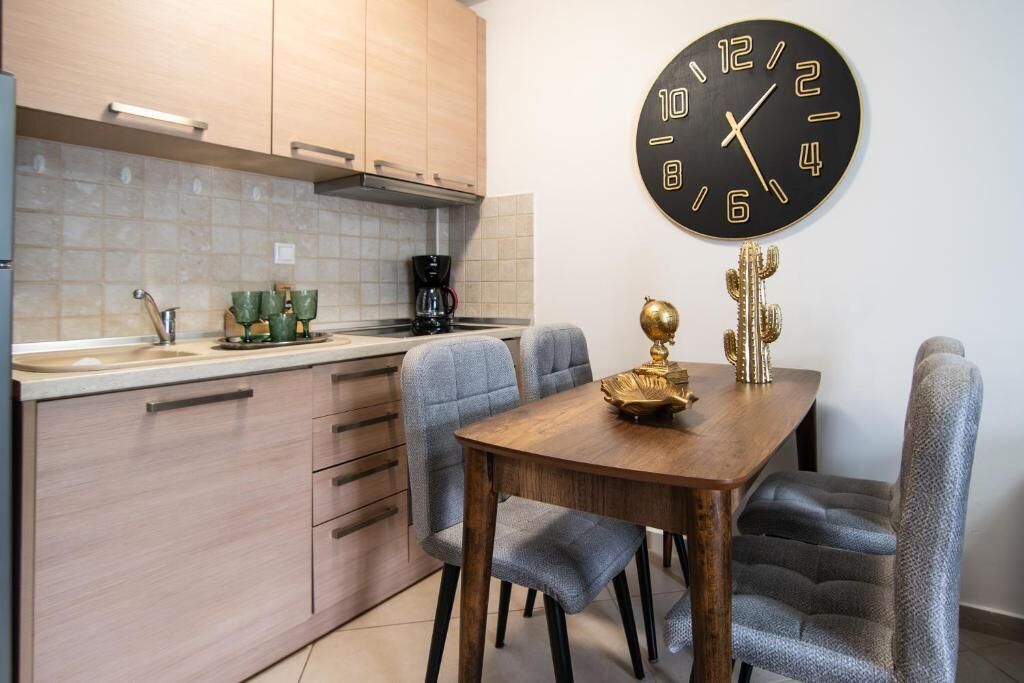 Apartment, Garden View | Dining