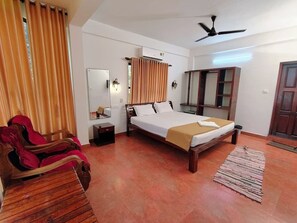 Standard Suite, Sea View - Samudra Heritage (Cherai)