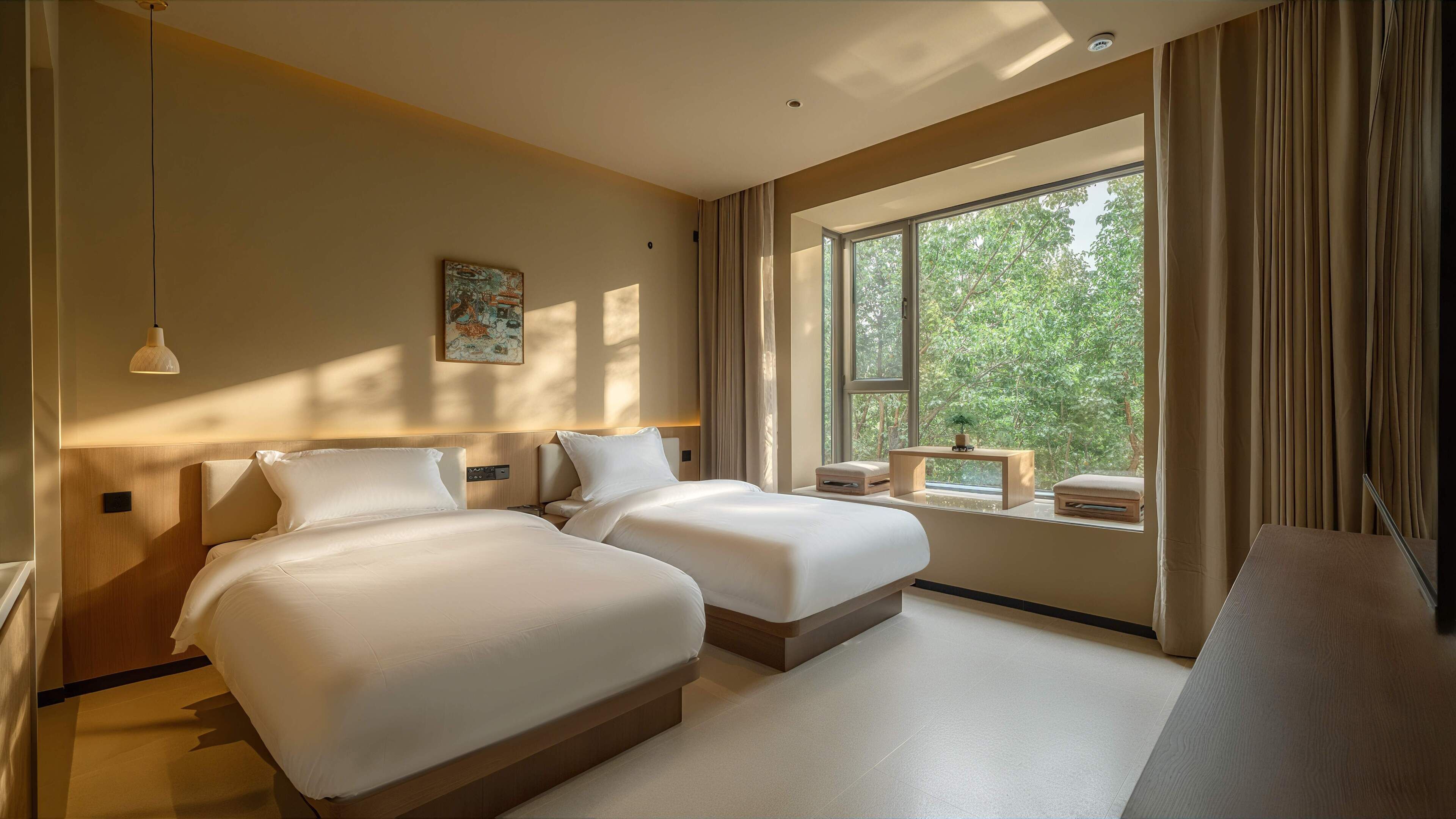 Couette en duvet d'oie, minibar, bureau