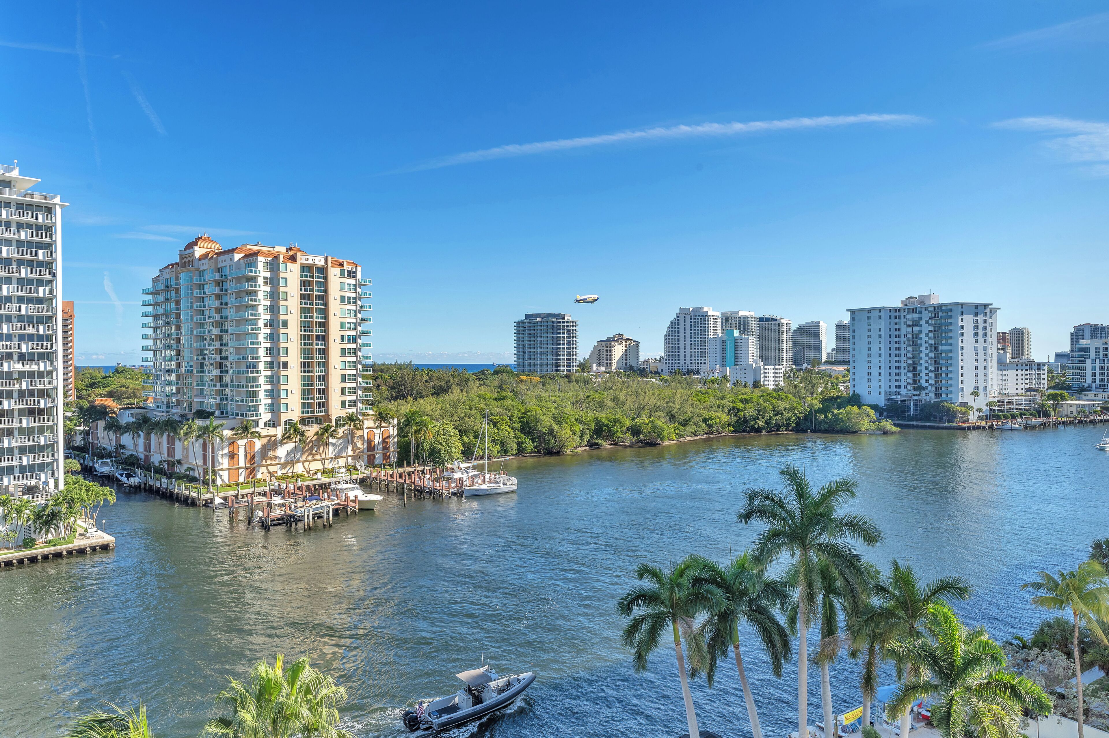 Classic Condo, Balcony, Ocean View | Marina