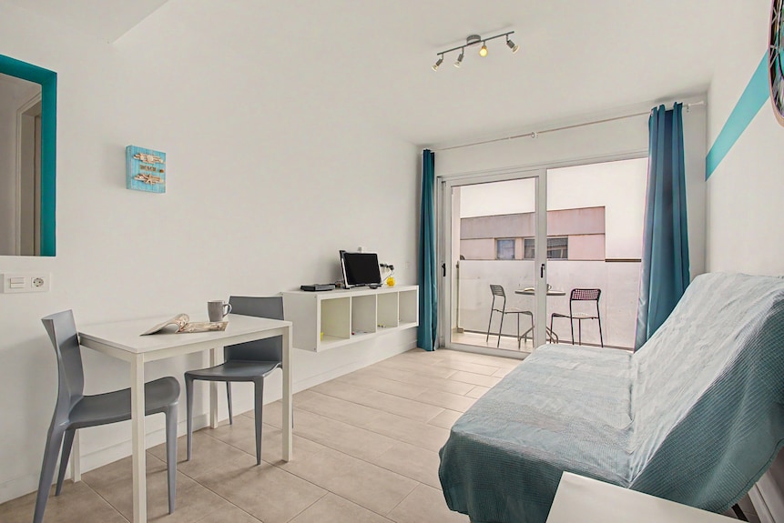 B-rent Bristol Beach Surf & Fun Your Perfect Fuerteventura Getaway - Corralejo
