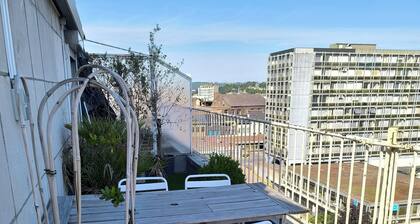 Center Liège Médiacité, rue Libotte 34, panoramic terrace, flat for 2
