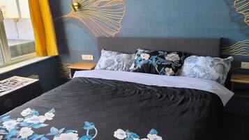 1 bedroom, iron/ironing board, WiFi (free), bed sheets