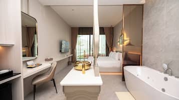 Minibar, in-room safe, desk, free WiFi