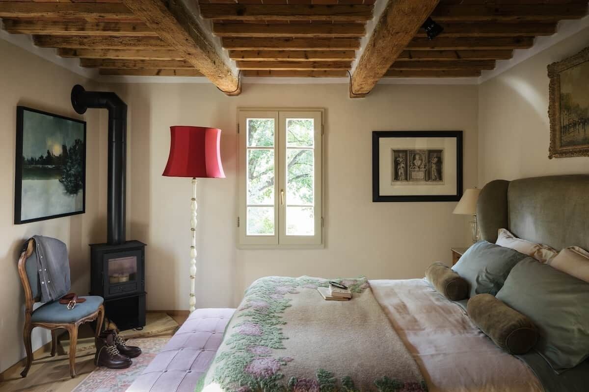 1 bedroom, iron/ironing board, internet, bed sheets
