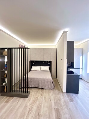 Room - Vrbo Property (Parma)