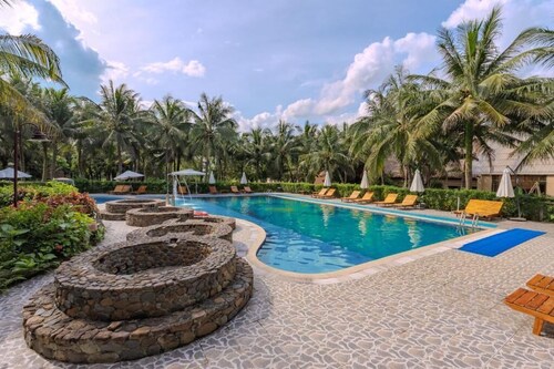 Cuc Phuong Mineral Retreat