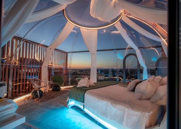 1 bedroom, WiFi, bed sheets