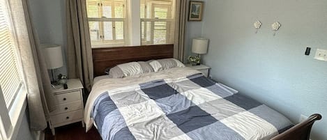 3 bedrooms, WiFi, bed sheets