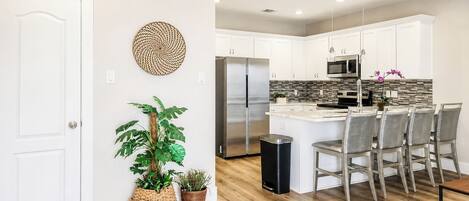 House, Garden View | Private kitchen