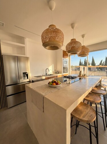 Ibiza-style designer villa · Private pool · 5 min from the beach, 15 min airport