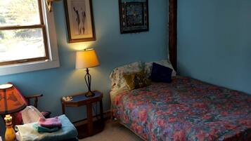 WiFi, bed sheets