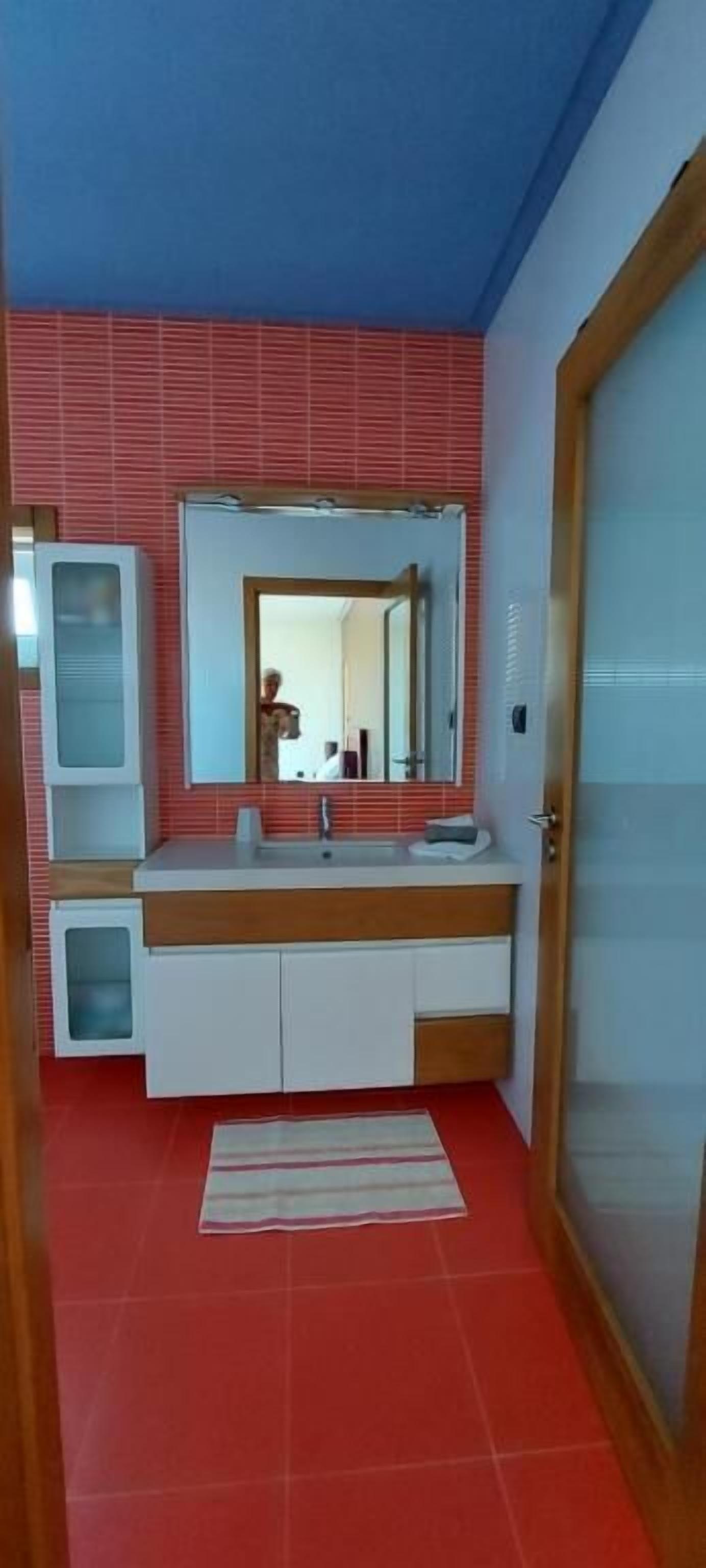 Deluxe Suite, Balcony, Garden View | Interior