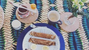 Tägliches großes Frühstück gegen Gebühr