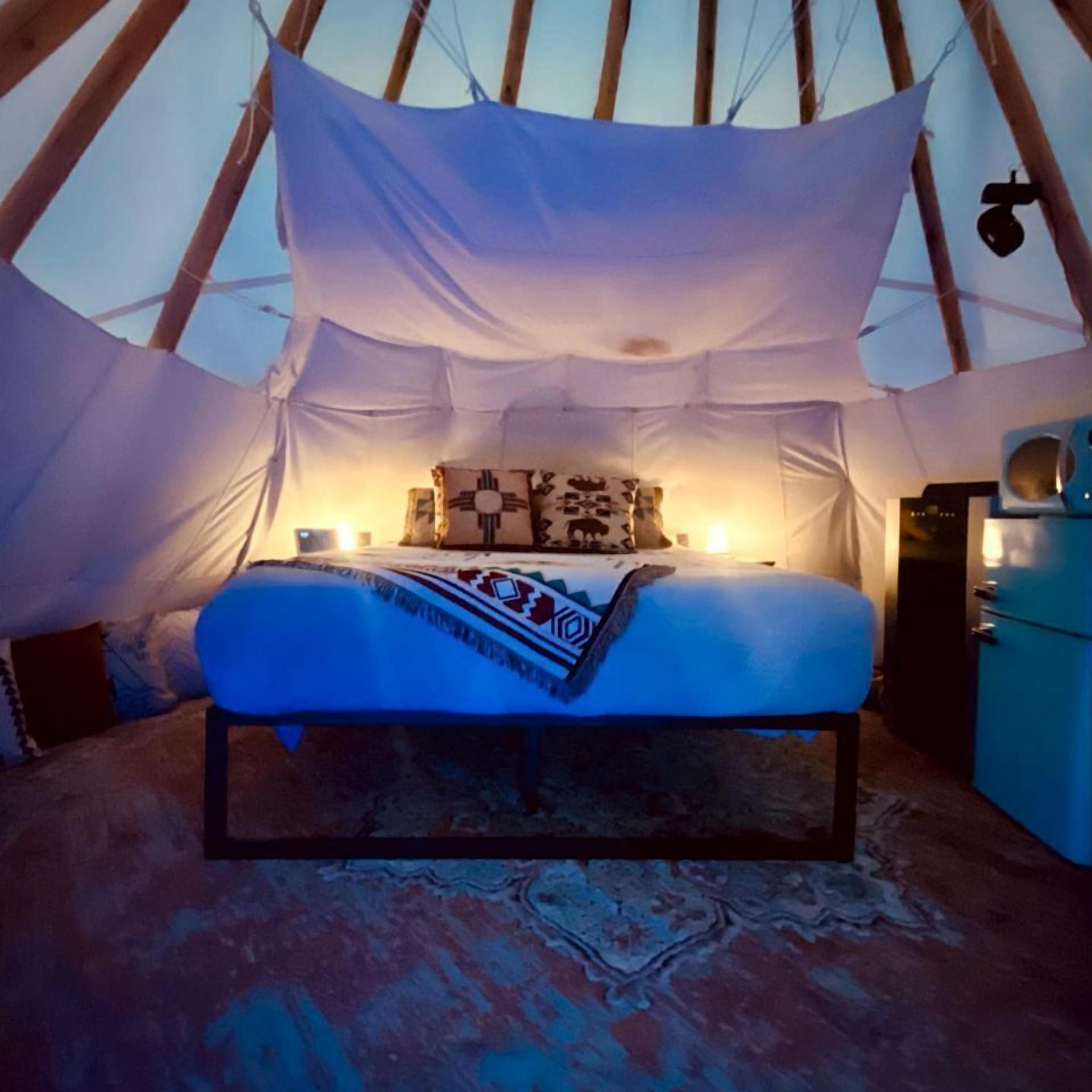 1 chambre, bureau, fer et planche à repasser, Wi-Fi