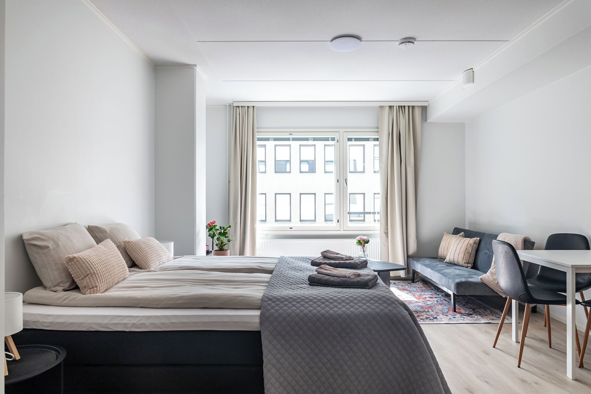 Superior-Studio, Stadtblick | Verdunkelungsvorhänge, Bügeleisen/Bügelbrett, kostenloses WLAN