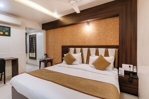 Room - HOTEL ASHISH  (Ahmedabad)