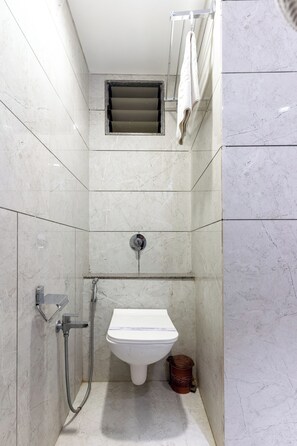 Bathroom - HOTEL ASHISH  (Ahmedabad)