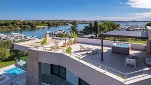 Terrace/patio - Villa Con Brio (Pomer)