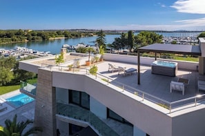 Terrace/patio - Villa Con Brio (Pomer)