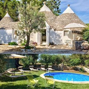 Villa, Terrasse, Gartenblick | Pool | Außenpool (je nach Saison geöffnet), Liegestühle