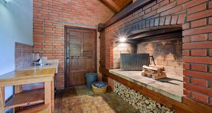 Villa Dobrenic by Villas Guide
