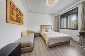 Room - Walk to the Beach in 1 Minute Private Pool & Modern Comfort (Taghazout)