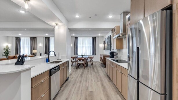 Private kitchen - Downtown Indy-Entire Building-77 Guests (Indianapolis)