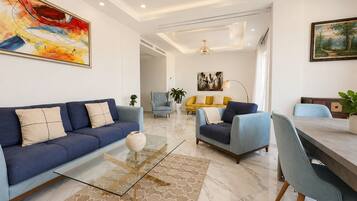 Apartment, Balcony | Living area