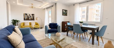 Apartment, Balcony | Living area
