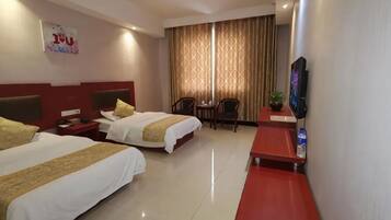 Kamar Twin Basic, Beberapa Tempat Tidur, Boleh Merokok, pemandangan kota