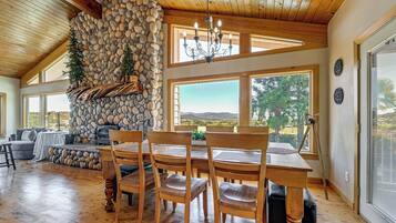 Talo (2 Bedrooms) | Sisätilat