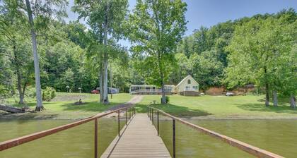 Steps to Pickwick Lake! Home w/ Sunrooms & Views