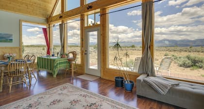 Sangre de Cristo Views! Retreat Near Wild Horses!