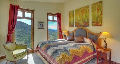 360-degree Mountain Views! Lake Retreat in Gypsum