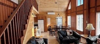 Rhodies Pondside<br>It's ideal for guests looking to unwind, enjoy scenic views, and experience a quiet getaway.