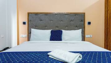 Deluxe Double Room, Multiple Beds, City View | Desk, free WiFi