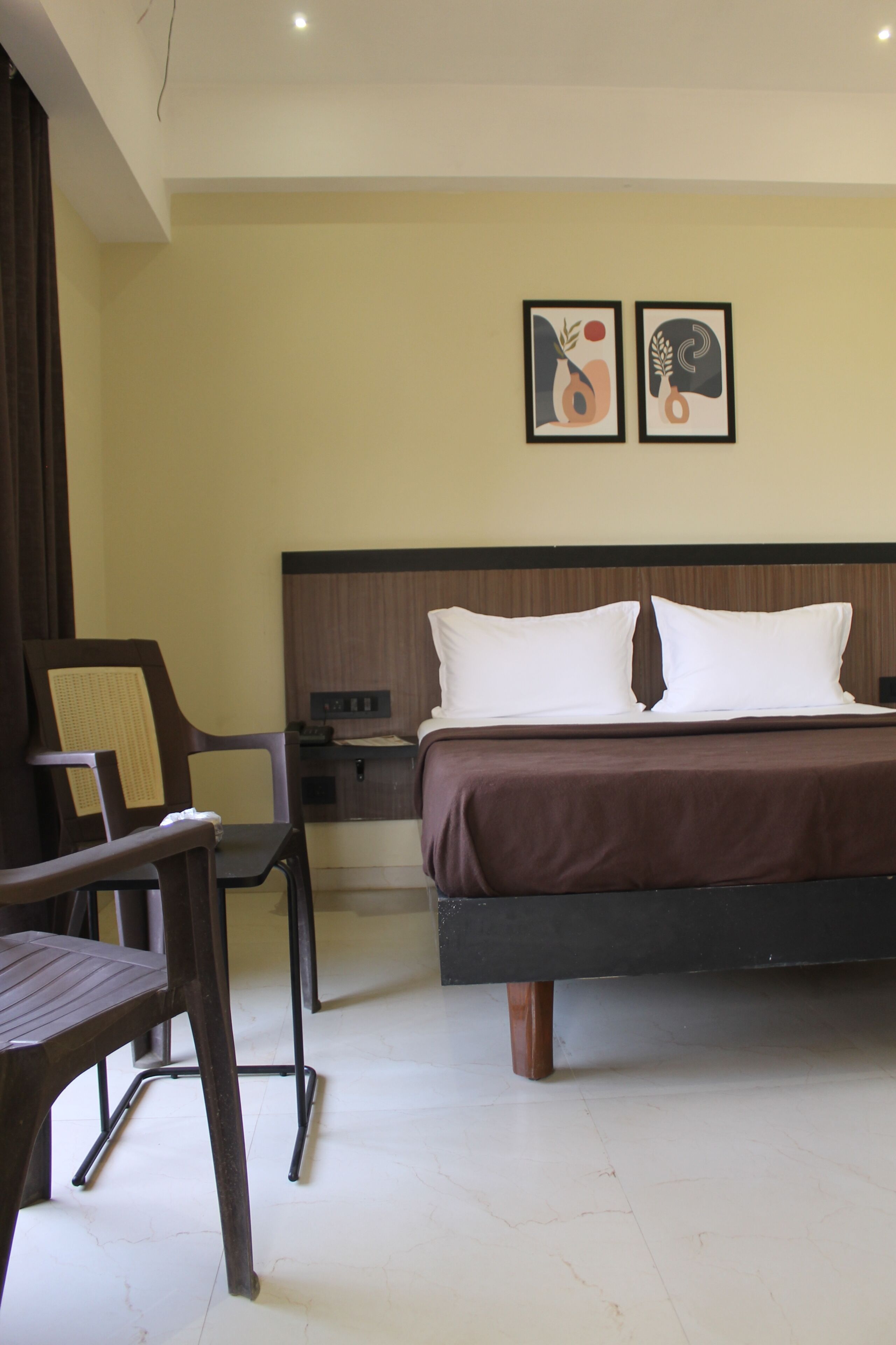 Standard Room | Free WiFi