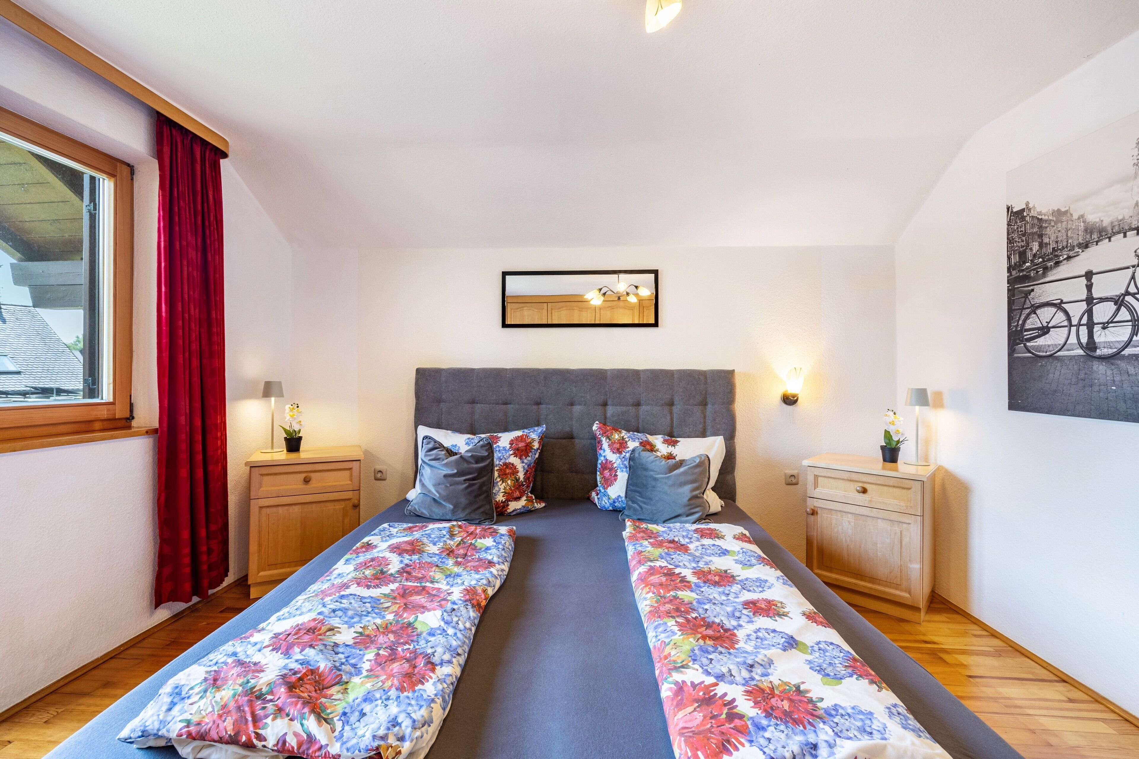 2 habitaciones, tabla de planchar con plancha, wifi y ropa de cama 