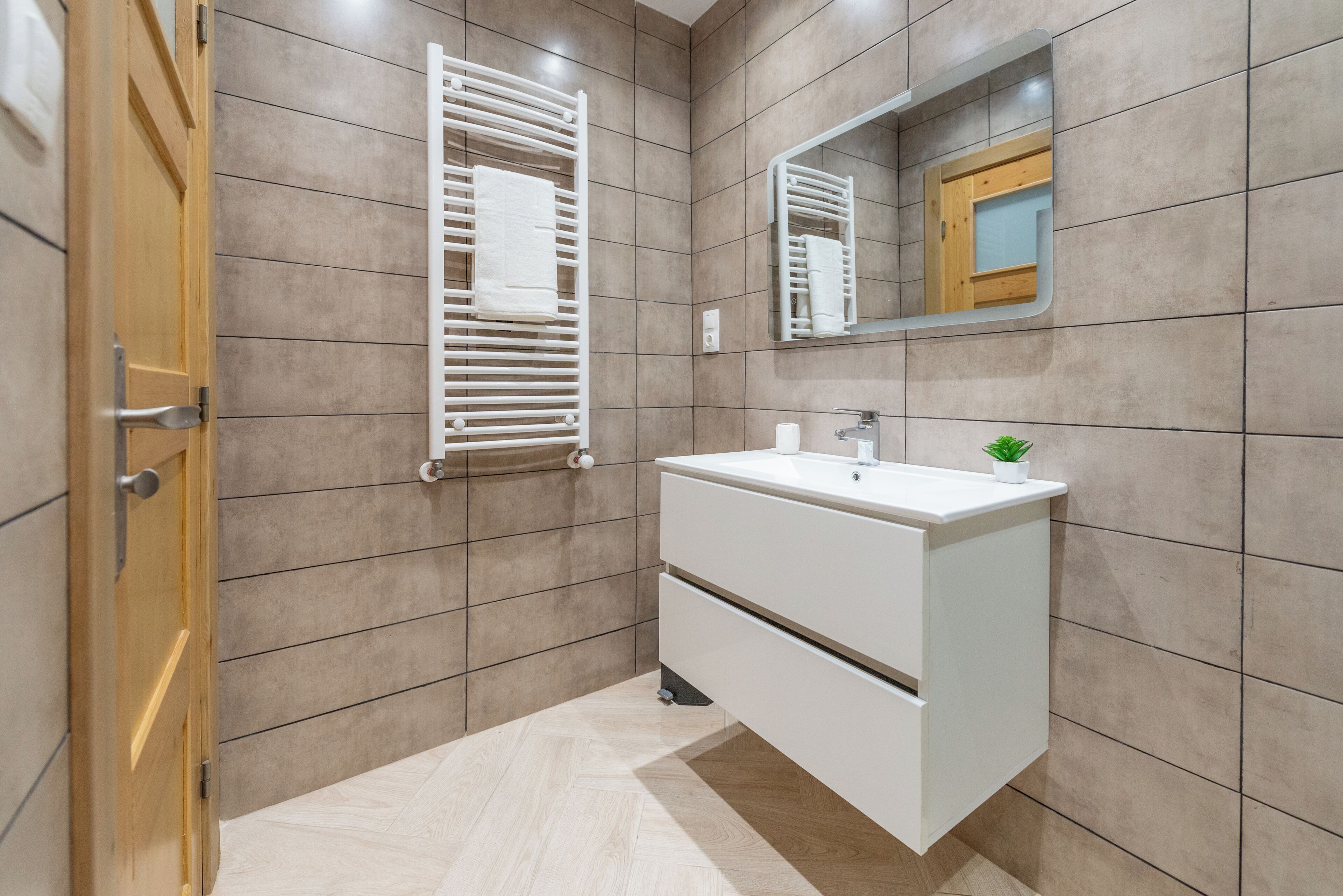 Apartment | Bathroom