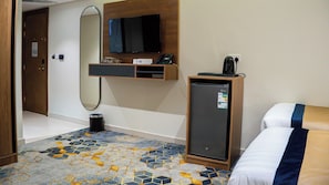 Quadruple Room | Free WiFi - Rayan Al Jiwar Hotel (Makkah)