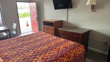 Single Room | Free WiFi