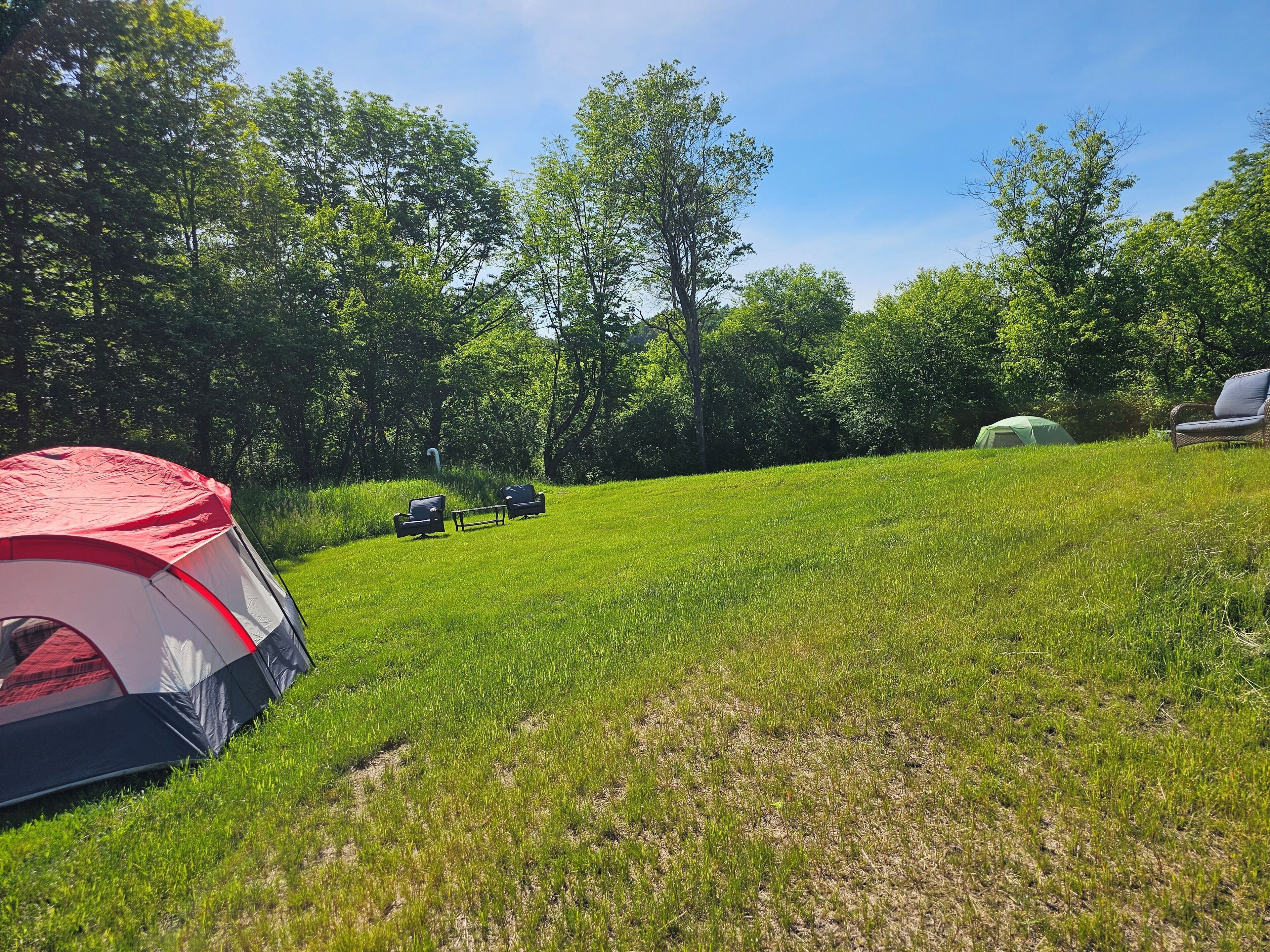 Property grounds. Spacious 10-Person Glamping Tent