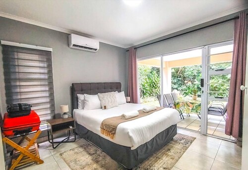 Coastal Chic in the Heart of Ballito 3-bed Oasis