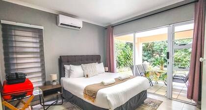 Coastal Chic in the Heart of Ballito 3-bed Oasis