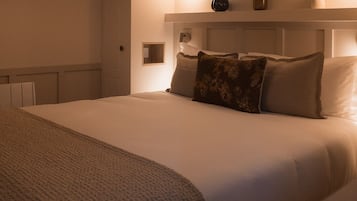 Standard Studio, Ensuite