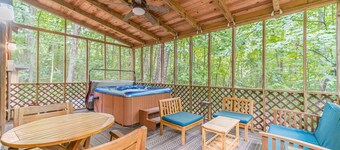 Unicoi Pines | Hot Tub, Pet-Friendly Cabin Near Helen, GA