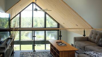Luxury Cottage, 3 Bedrooms, River View | Living area