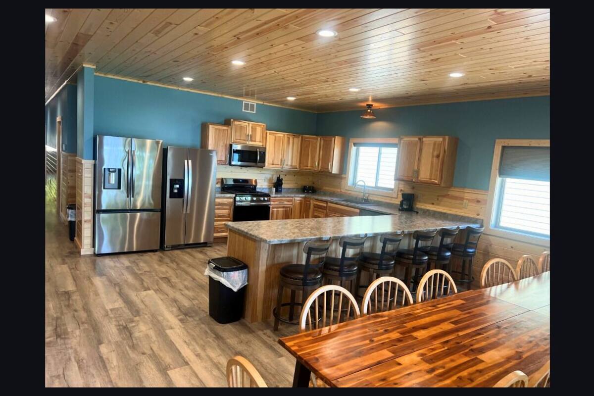 Deluxe Cabin, Lake View (Northern) | Private kitchen | Fridge, microwave