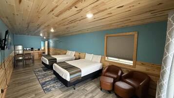 Quarto casal conforto, vista para o lago (Hotel Rooms) | Wi-Fi de cortesia